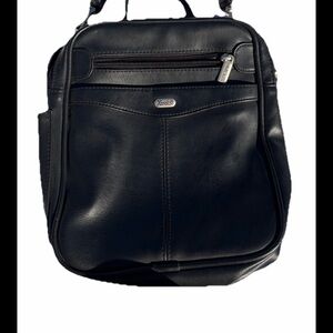 Vintage Harold’s black leather shoulder bag